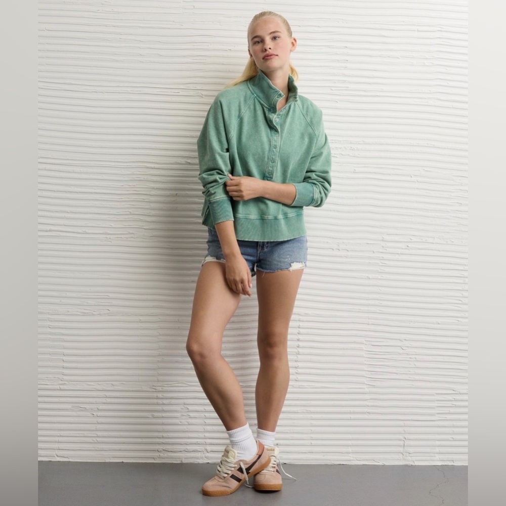 American Eagle outfitters Washed Green Big Hug Henley Pullover Sweatshirt